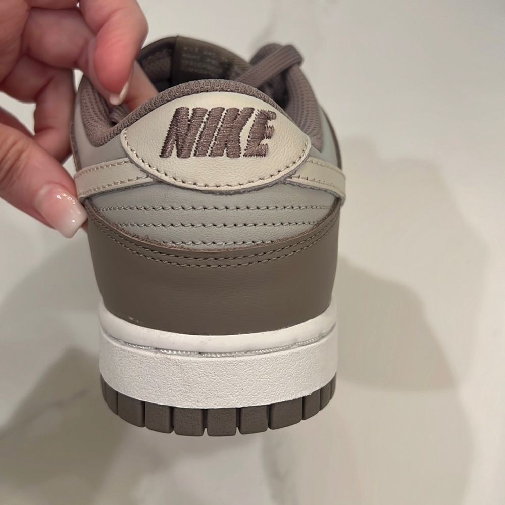 Nike Dunk Low Moon Fossil Size 8W | 6.5M FD0792-001 Authentic NIB read - Picture 16 of 16